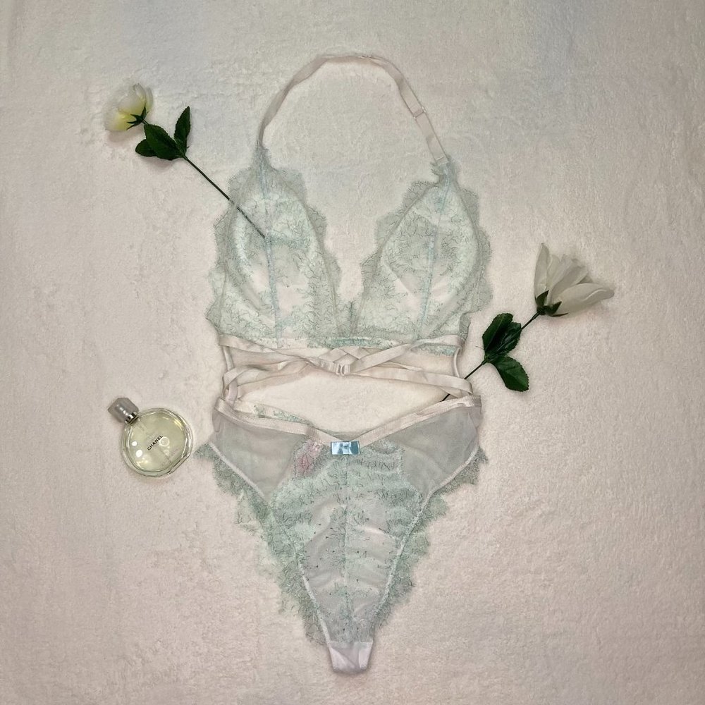 Victoria's Secret White And Light Blue Halter Neck Lace Teddy Lingerie - Picture 5 of 8